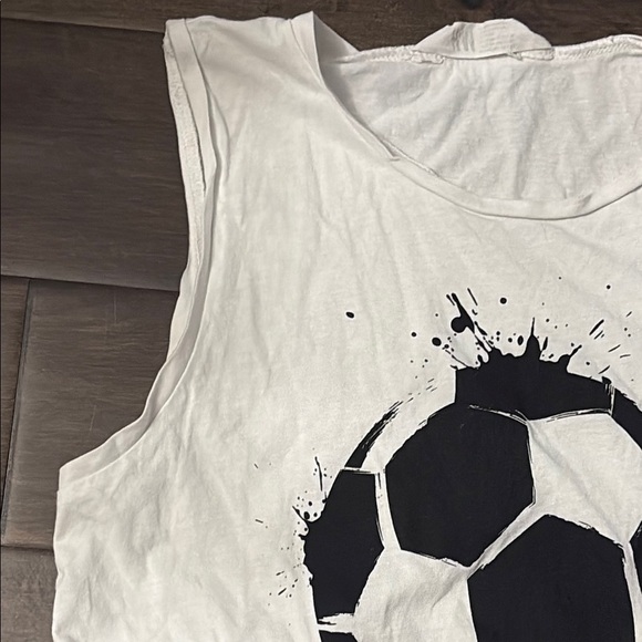 4/$20 H&M White boys Casual Tank Top, size 12-14, soccer team vibes sale - Picture 3 of 5